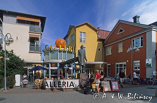 Pomnik Nikolai Sittkoffa w Mariehamn na Alandach, Finlandia