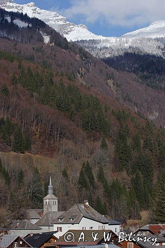 miasteczko Sixt Fer a Cheval, Alpy Francuskie, Rhone Alps, Górna Sabaudia, La Haute Savoie