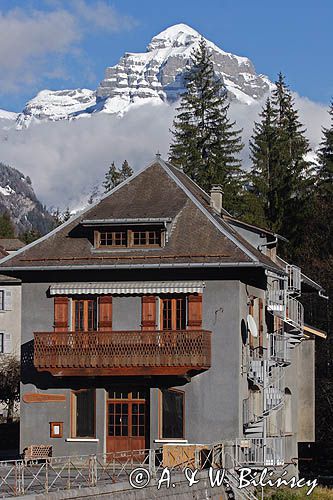 miasteczko Sixt Fer a Cheval, Alpy Francuskie, Rhone Alps, Górna Sabaudia, La Haute Savoie