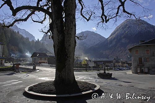 miasteczko Sixt Fer a Cheval, Alpy Francuskie, Rhone Alps, Górna Sabaudia, La Haute Savoie