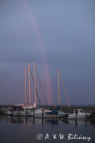 Tęcza, port na wyspie Bago / Baago/, Mały Bełt, Dania