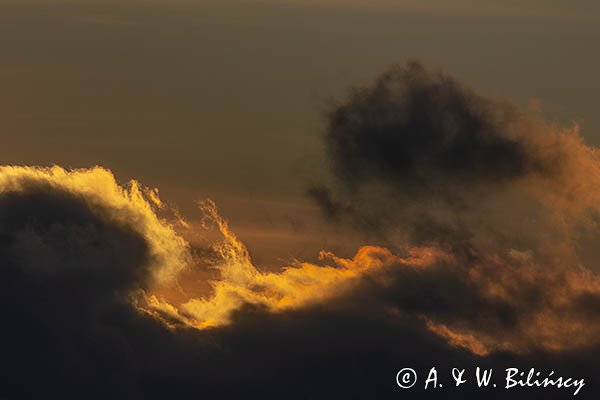 Zachód Słońca w chmurach