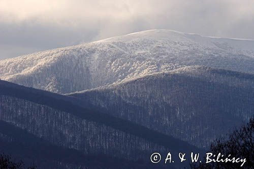 zimowe Bieszczady, widok z Tarnicy na Rawki, Bieszczady