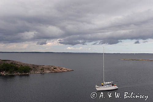 przy wyspie Biskopson, Szkiery Szwedzkie, Archipelag Sztokholmski, Szwecja