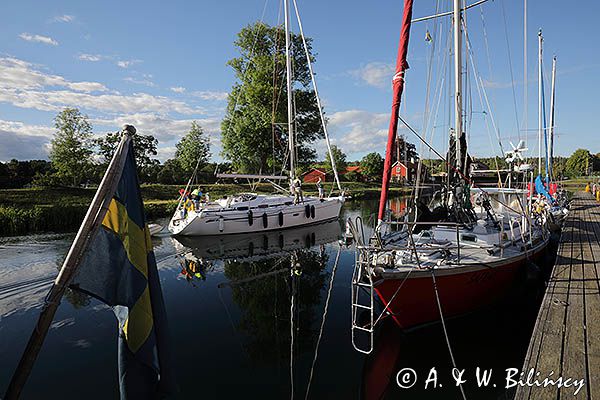 Przystań dla jachtów w Borensberg, Kanał Gota, Gotajski, Szwecja
