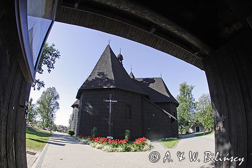 Boronów zabytkowy kościół drewniany z 1611 roku powiat Lubliniec koło Częstochowy Park Krajobrazowy Lasy nad Górną Liswartą