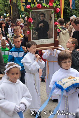 procesja w Boże Ciało, kościół parafialny Najświętszego Imienia Maryi, Gdańsk, dzielnica Krakowiec Górki Zachodnie