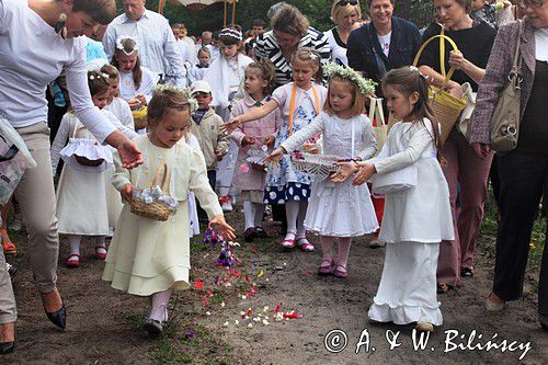 procesja w Boże Ciało, kościół parafialny Najświętszego Imienia Maryi, Gdańsk, dzielnica Krakowiec Górki Zachodnie