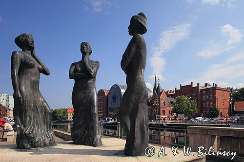 Bydgoszcz, rzeka Brda, Trzy Gracje na nabrzeżu Stary Port