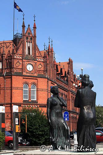 Bydgoszcz, rzeka Brda, Trzy Gracje na nabrzeżu Stary Port