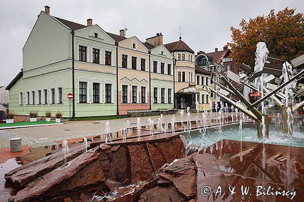 Rynek w Bytowie, fontanna, Kaszuby