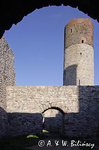 Chęciny, ruiny zamku królewskiego