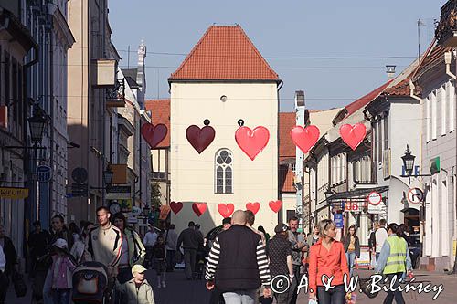 Chełmno, deptakulica Grudziądzka i Brama Grudziądzka