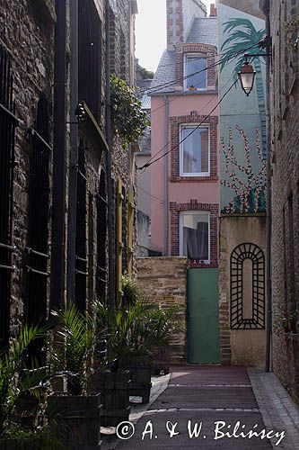 uliczka w Cherbourgu, Dolna Normandia, Francja