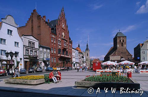 Chojnice rynek i ratusz