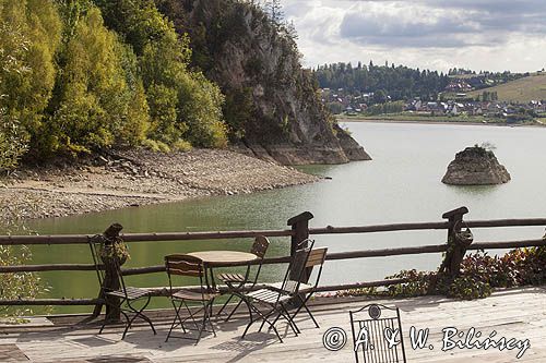 Zalew Czorsztyński, Tawerna i port gondoli, Czorsztyn, Pieniny