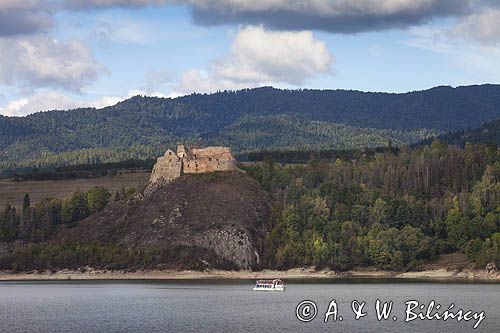 Zalew Czorsztyński, Ruiny zamku Czorsztyn, Pieniny