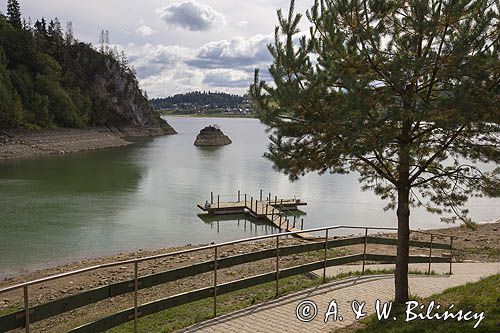 Zalew Czorsztyński, widok z Czorsztyna, Pieniny