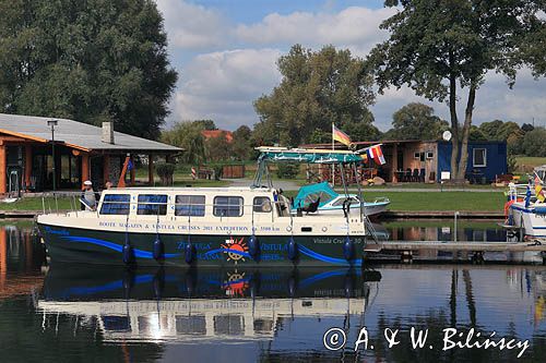 Eldena, marina na rzece Elde, Muritz-Elde wasser strasse, Meklemburgia-Pomorze Przednie, Niemcy