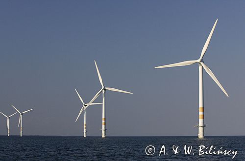 elektrownia wiatrowa, wiatraki w morzu - Kalmarsund Szwecja