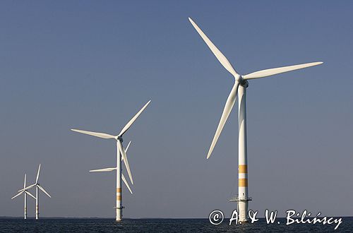 elektrownia wiatrowa, wiatraki w morzu - Kalmarsund Szwecja