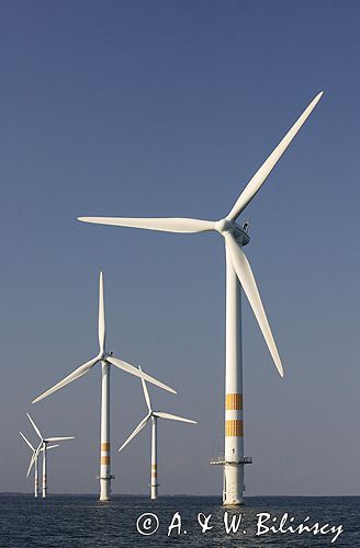 elektrownia wiatrowa, wiatraki w morzu - Kalmarsund Szwecja