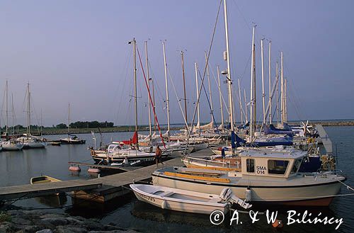 Port Roomossaare, wyspa Saaremaa, Estonia