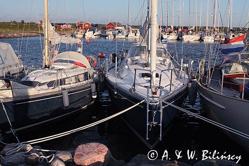 port jachtowy, wyspa Jurmo, szkiery Turku, Finlandia a harbour, Jurmo Island, Finland