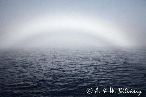 Biała tęcza, fog bow, white bow. Bank zdjęć photovoyage.pl