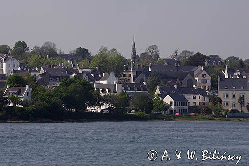 Fouesnant, Finistere, Bretania, Francja, w czasie przypływu