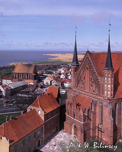 Frombork bazylika i panorama miasta, Zalew Wiślany