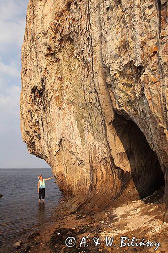 Klify Knudeklinterne. Cliffs on Fur island. fot A&W Bilińscy