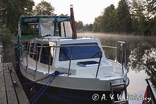 miejsce postojowe, Fürstenberg, nad rzeką Havel, Obere Havel Wasser Strasse, Pojezierze Meklemburskie, Brandenburgia, Niemcy