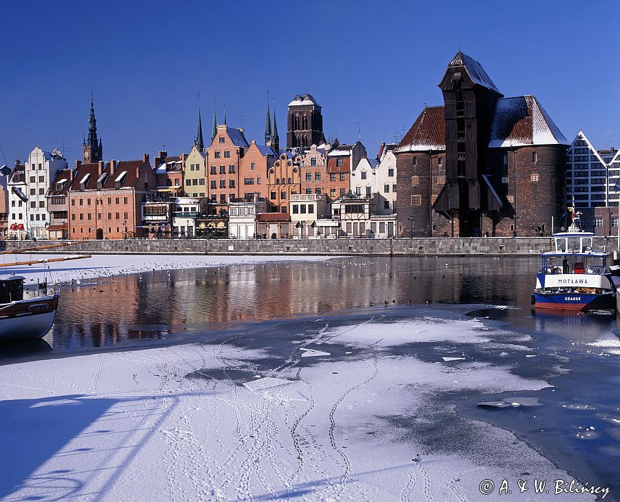 Gdańsk, zima nad Motławą, Główne Miasto i żuraw gdański