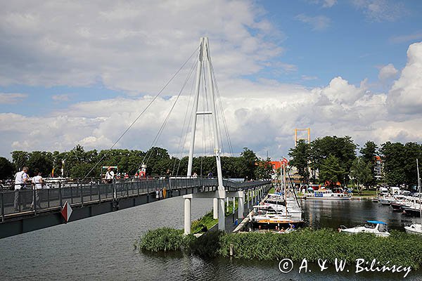 Ekomarina Gizycko, port jachtowy, most i molo