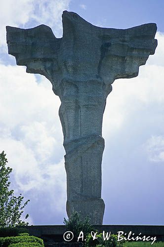Góra Czcibora, Pomnik Zwycięstwa
