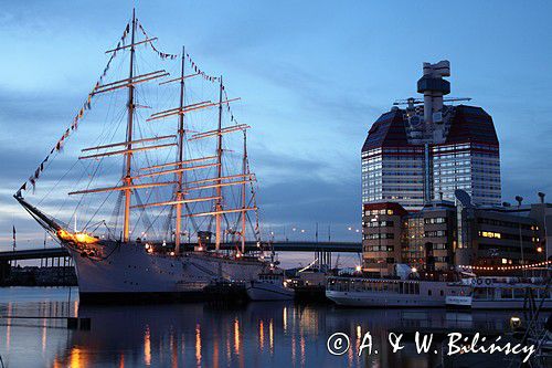 Lilla Bommens Hamn, Skanskaskrapan, Barken Viking, Goteborg, Szwecja