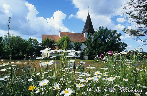 Średnowieczny kościół w Bunge, Gotland, Szwecja