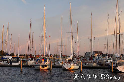 Marina, port jachtowy w Grenaa, Jutlandia, Kattegat, Dania