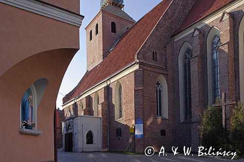 Grudziądz, sankturaium MB Łaskawej, Kościół parafialny p.w. św. Mikołaja, Kolegiata