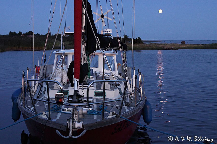 wyspa Hiuma, Hiiumaa, port jachtowy Orjaku, wysepka Kassari, Estonia Hiiumaa Island, Orjaku harbour, Kassari Island, Estonia