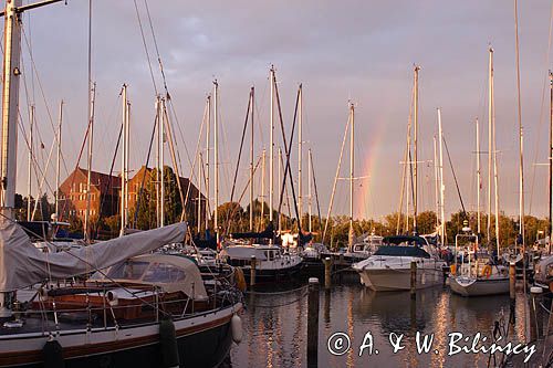 Marina Hoorn, Holandia, Ijsselmeer, tęcza