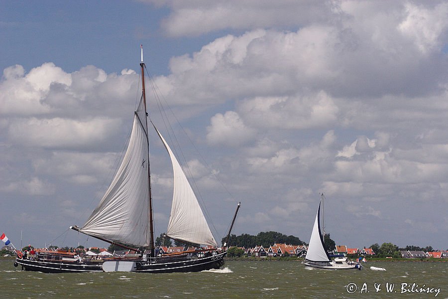 barka holenderska na Ijsselmeer, Holandia