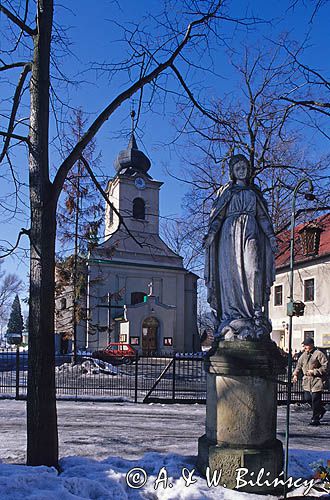 kościół i figura Maryi, Istebna Beskid Śląski