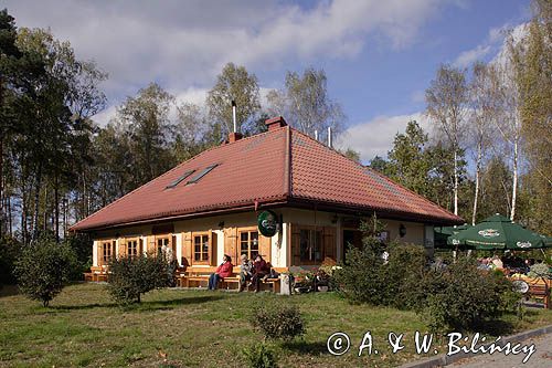 Izabelin, restauracja Kampinówka przy dyrekcji i ośrodku dydaktycznym Kampinoskiego Parku Narodowego