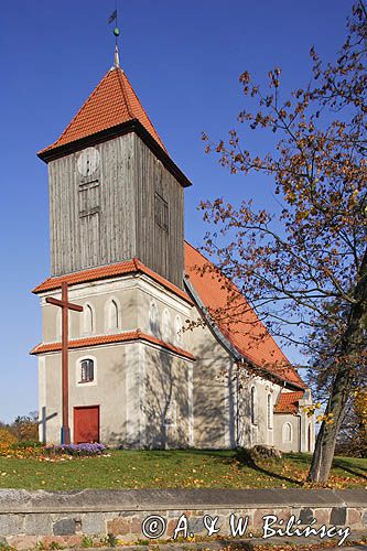 Jaśkowo, murowano-drewniany kościółek