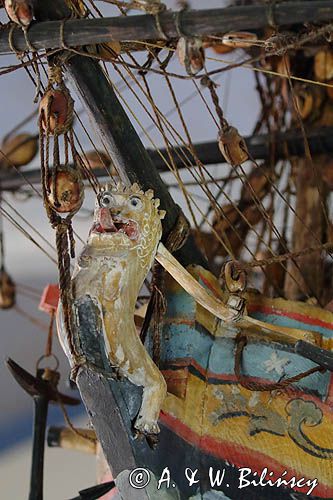 Galion, model żaglowca w kościele, wyspa Jurmo, szkiery Turku, Finlandia Jurmo Island, Finland
