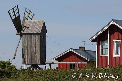 wioska i wiatrak, wyspa Jurmo, szkiery Turku, Finlandia Jurmo Island, Finland