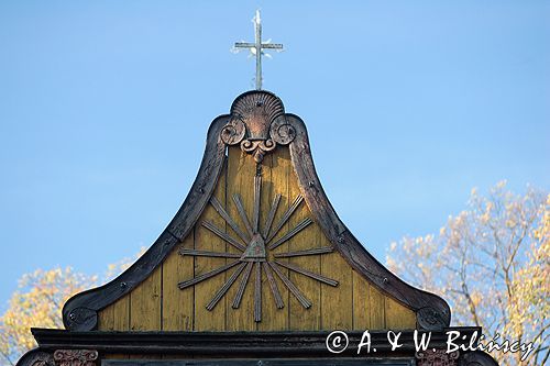 Kałów zabytkowy kościół powiat Poddębice