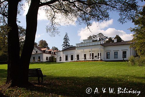 Kąśna Dolna Dwór - muzeum Ignacego Paderewskiego